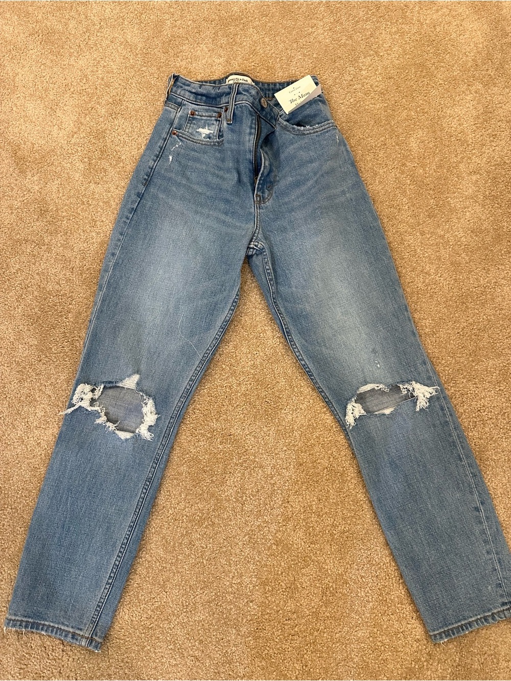 Abercrombie & Fitch High-Rise Distressed Jeans - Light Blue